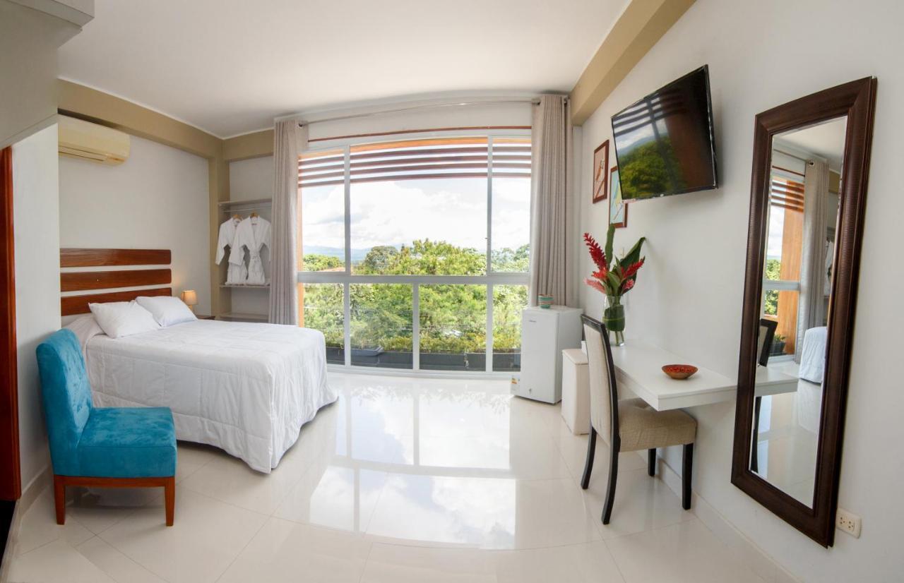 Vuelo 78 Hotel Tarapoto Kültér fotó