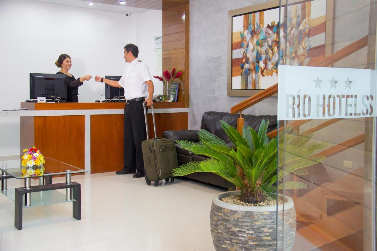 Vuelo 78 Hotel Tarapoto Kültér fotó